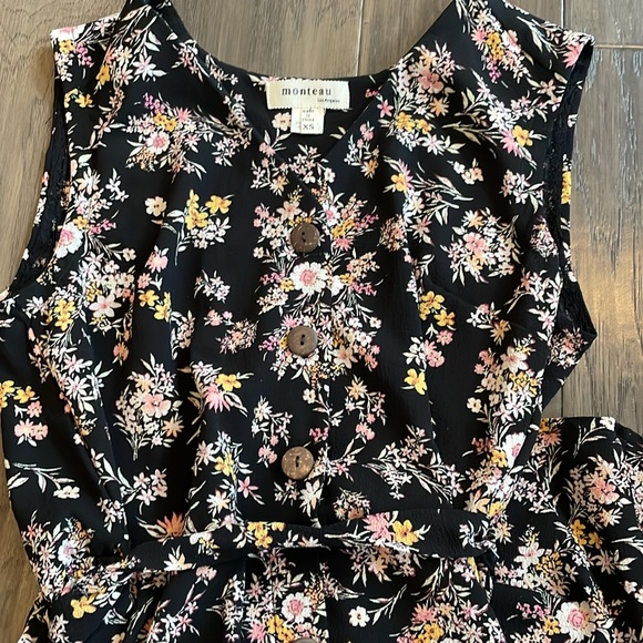 Monteau Girls Size XS Black Dress with Floral Pattern - Picture 4 of 5